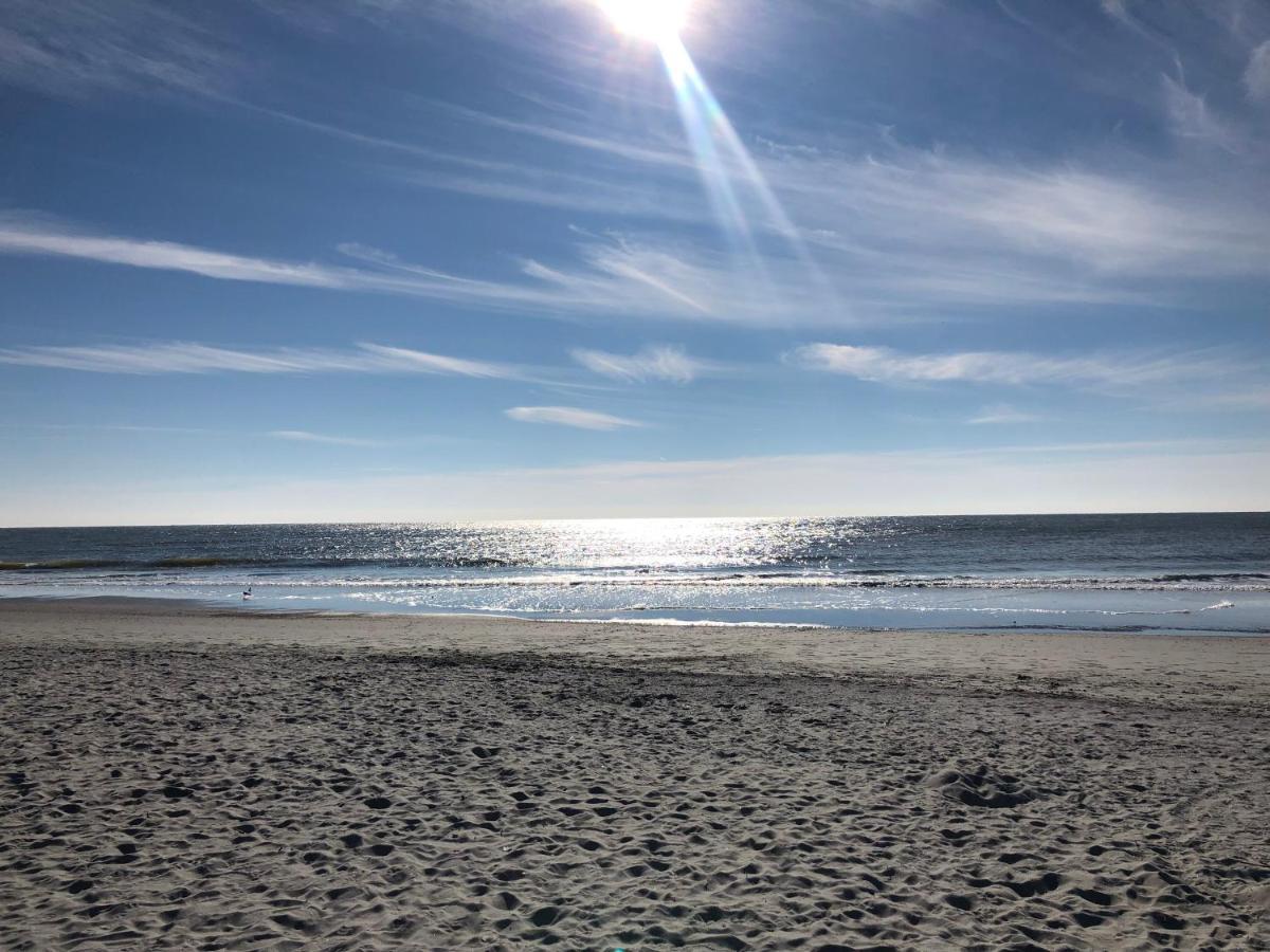 Modern Condo With Shared Pools,Hot Tubs, Walk To Beach & Plenty Of Golf! Myrtle Beach Eksteriør bilde